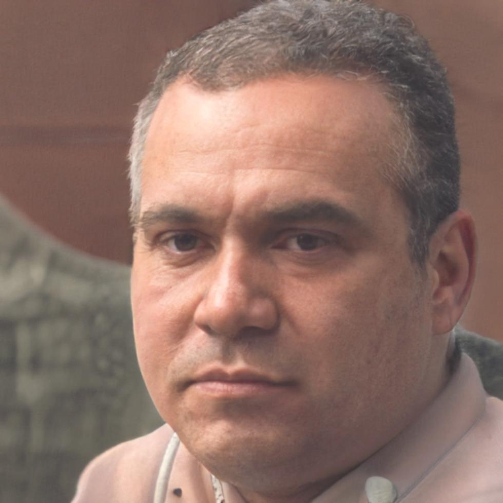 Carlos Mendoza, especialista en análisis financiero